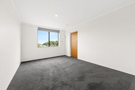 8/57 Dover Street, Flemington VIC 3031 - Photo 5