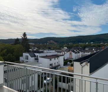 Dachgeschosswohnung mit Ausblick über Bad Neuenahr - Photo 6