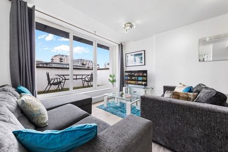 Osiers Road - Photo 4