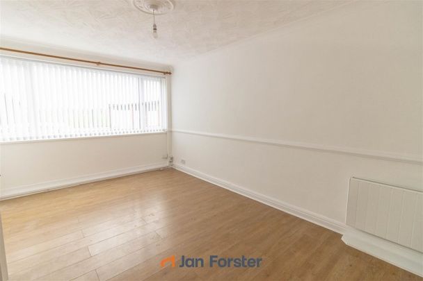 2 Bedroom Flat - Ground Floor - Photo 1
