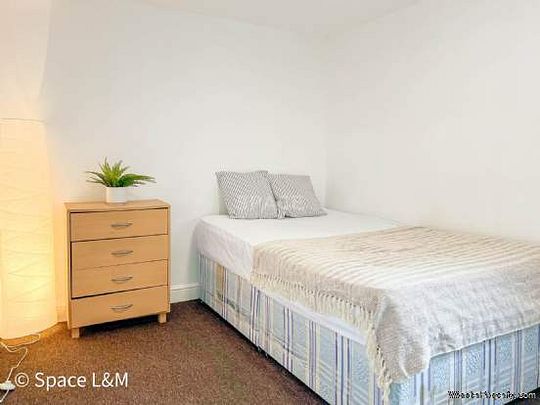 1 bedroom property to rent in Reading - Photo 1