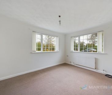 4 bedroom detached bungalow to rent - Photo 1