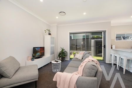 2/25 Queens Road, New Lambton NSW 2305 - House For Rent | Domain - Photo 3