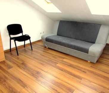 Penthouse, 4 camere, 2 parcari, 115 mp, A.C., prima inchiriere, zona strazii Edgar Quinet - Photo 2