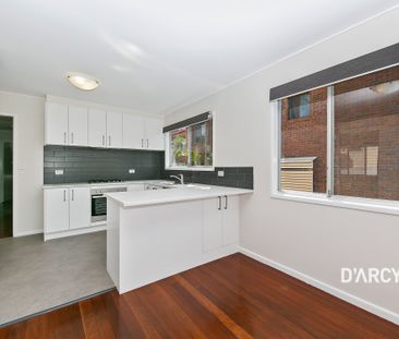 12 BEAUFORT ST - Photo 6
