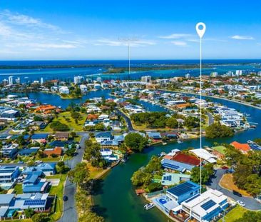 Luxurious Waterfront Duplex With Spa, Sauna & Private Ramp - Photo 5