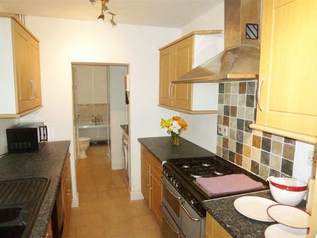 Canwick Road, Lincoln, Lincolnsire, LN5 8HE - Photo 4