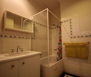 Semi-Furnished City Apartment in Great Location! - Photo 5