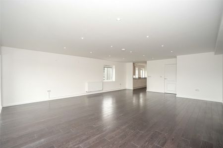 Havelock Drive, Greenhithe, Kent, DA9 9XT - Photo 4