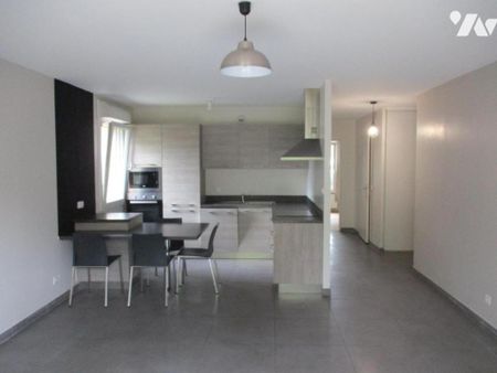 Templemars, Villa Saint Eloi, apt T3 en rdc, 67m2, 2 ch, , terrasse, jardinet, stat, 780€ et 90€ ch - Photo 4