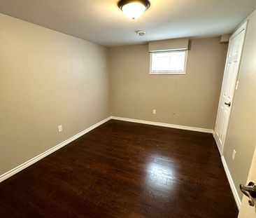 For Lease - 33 Daphne Crescent Unit# Lower, Barrie, Ontario - Photo 5