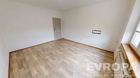 Pronájem bytu 3+1 68 m², Žižkova , Havlíčkův Brod - Photo 3