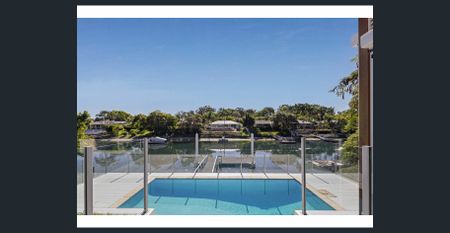 An entertaining haven with idyllic North to water aspect - Photo 4