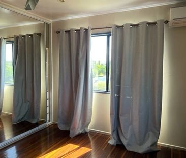 Family Home In East Mackay - Photo 3