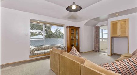 Great Location ! Near the high way ! - Photo 2