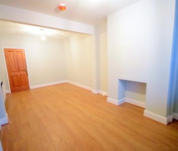 42 Greenore Street, Belfast, BT6 8NF - Photo 2