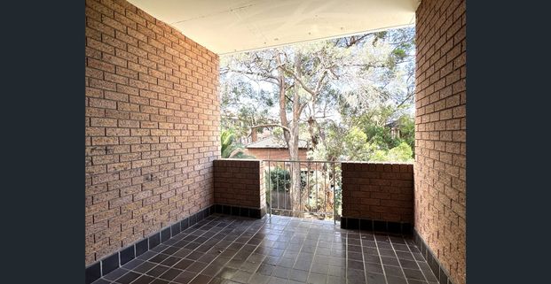 IMMACULATE APARTMENT OFFERING SPACE & SERENITY! - Photo 1