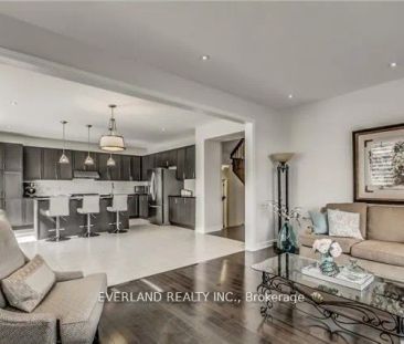 Detached Home For Lease | N9255081 - Photo 6