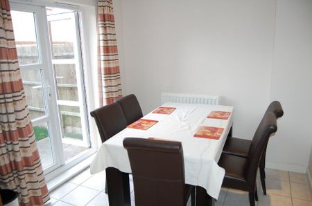 4 bedroom townhouse to rent - Photo 4