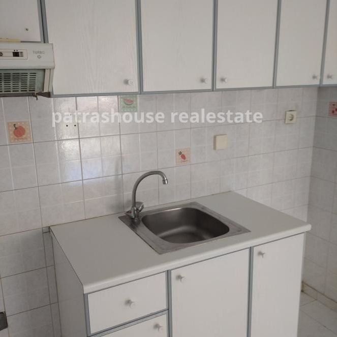 Studio/Γκαρσονιέρα για ενοικίαση - Πάτρα, - Photo 1