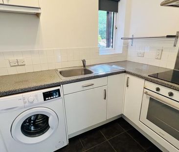 2 bedroom apartment to rent - Photo 6