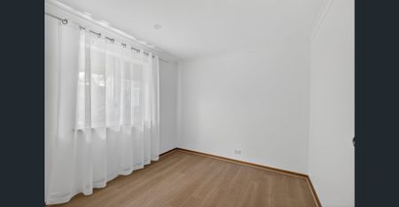 Open the door to coastal living - Photo 4