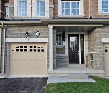 For Lease - 18 Bushwood Trail, Brampton, Ontario - Photo 4