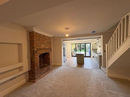 3 bedroom house to rent - Photo 3