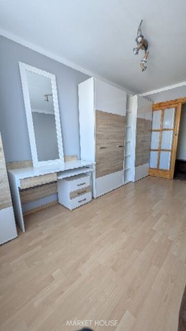 3 śliczne pokoje z balkonem czeka na najemcę :-) - Zdjęcie 2