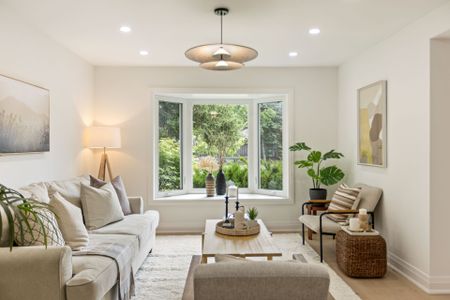 For Lease - 679 Village Parkway, Markham, Ontario - Photo 3