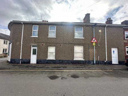 Isaacs Road, Great Yarmouth - Photo 5