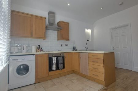 Flat 1, 154 Ashby Road - Photo 4