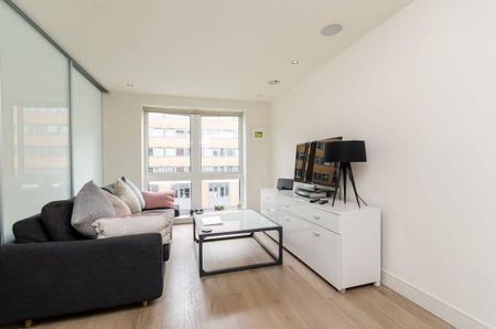 1 bedroom flat to rent - Photo 3