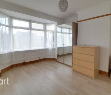 3 bedroom semi-detached house to rent - Photo 5