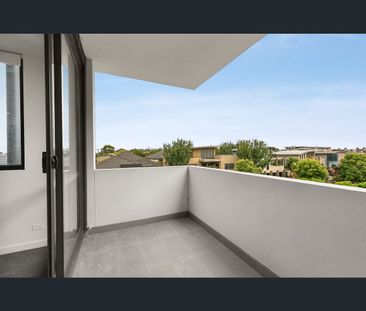 201/82 La Scala Ave, Maribyrnong, Vic 3032 - Photo 6