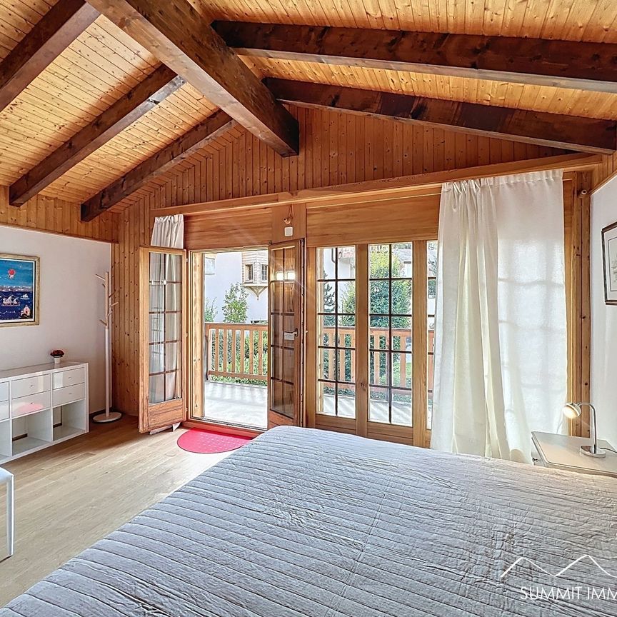 Entire chalet for rent for the year in Crans-Montana - Photo 1