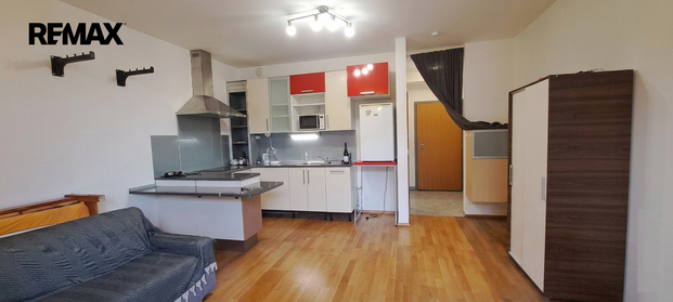Pronájem bytu 1+kk v osobním vlastnictví 32 m², Praha 5 - Stodůlky - Photo 1