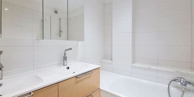 Appartement te huur in Ukkel voor € 1.700 met 2 slaapkamers - Photo 1