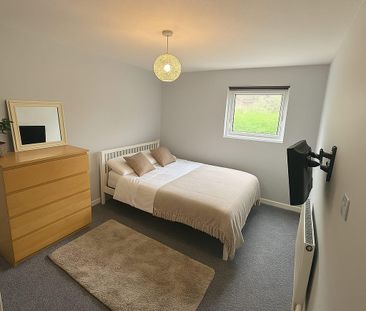 House share to rent - Photo 4