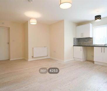 2 bedroom flat to rent - Photo 6