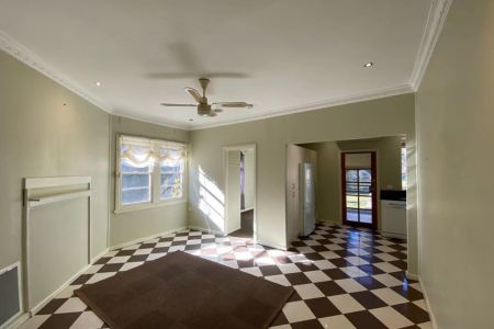 52 Lambie Street, Cooma. - Photo 3