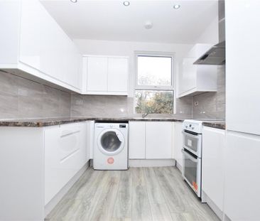 3 bedroom apartment to rent - Photo 5