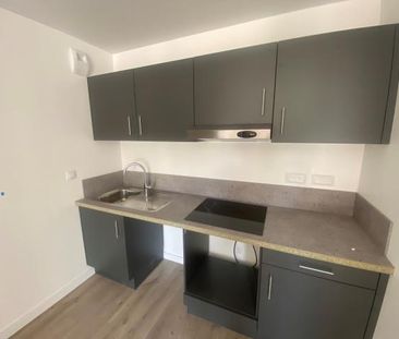 Location Appartement 2 pièces 42m² CAEN 14000 - Photo 2