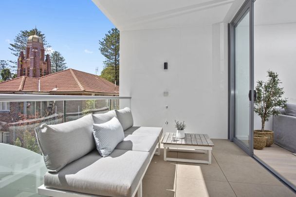 206/2 West Promenade, Manly. - Photo 1