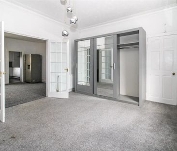 3 bedroom flat to rent - Photo 6