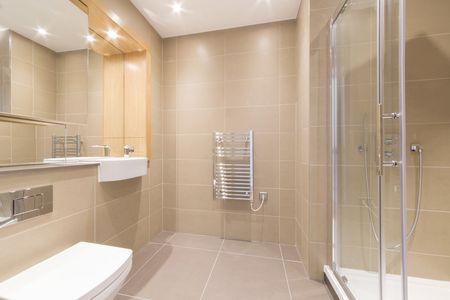 Sovereign Tower, 1 Emily Street, London, E16 - Photo 5