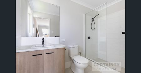 Modern Room with Ensuite starting from $300 in a shared house - Photo 3