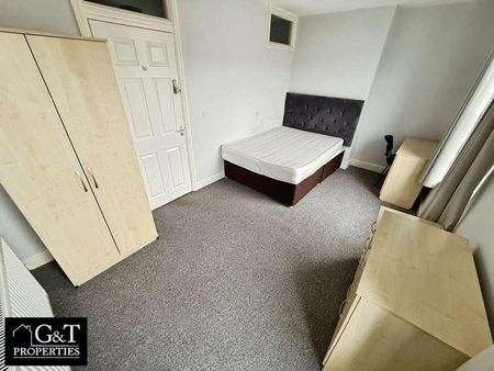 Bromford Lane, West Bromwich, B70 - Photo 2