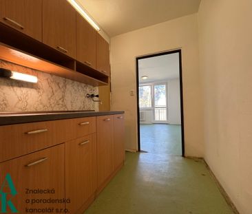 Pronájem bytu 1+kk a garsoniéry 28 m², třída Bří Čapků, Hodonín - Photo 2