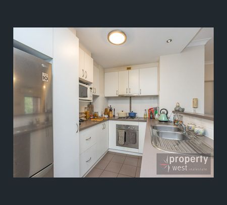18/165 Grand Boulevard, Joondalup, WA 6027 - Photo 2